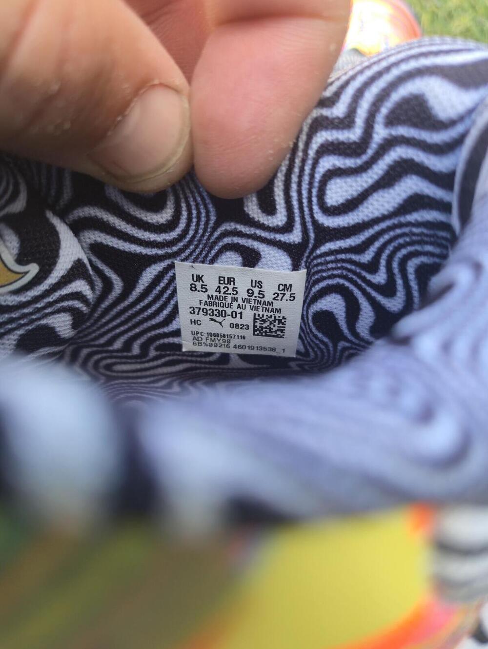 Men's Multicolor Swirl Athletic Sneakers - Vibrant Pattern - Picture 7 of 7